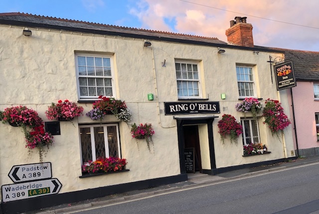 Ring O' Bells Pub Restaurant in Daresbury, Warrington